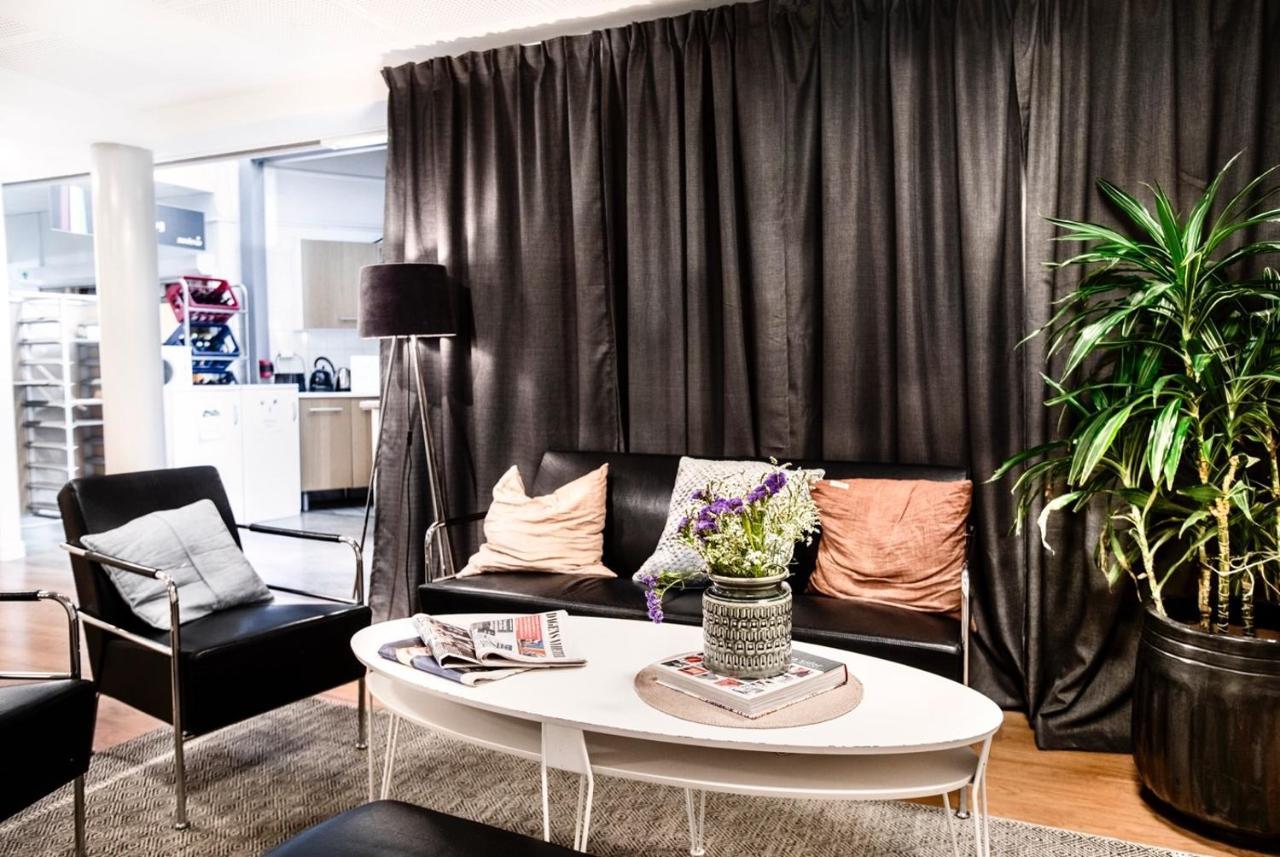 Hotell Moerby - Danderyd Hospital Zewnętrze zdjęcie
